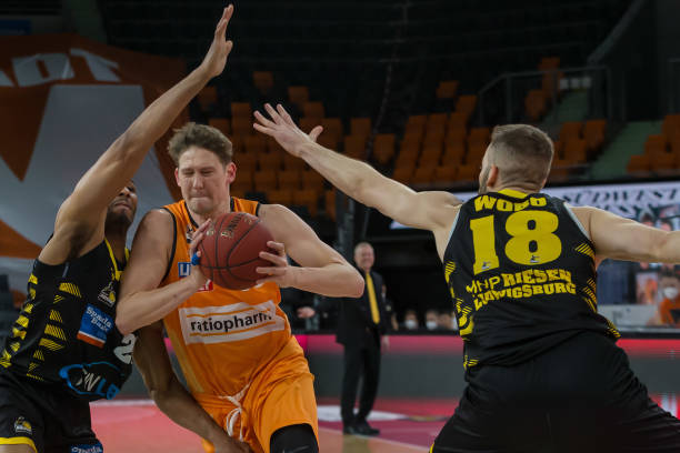 主场进行 主场进行