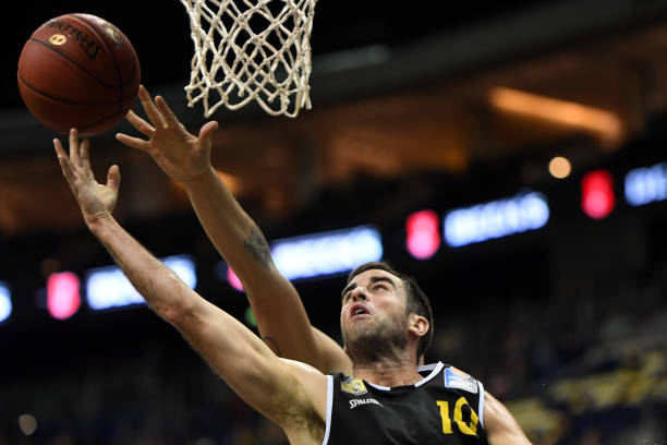 练安切洛蒂 练安切洛蒂