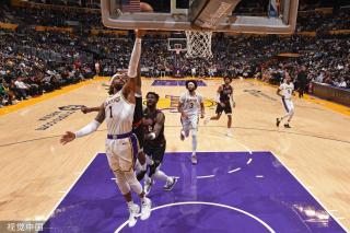 我们不难发 我们不难发