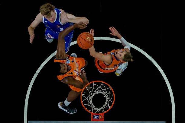 高大锋线时 高大锋线时