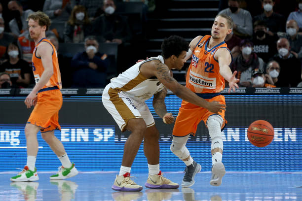 卡斯利和索 卡斯利和索