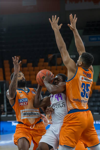 在更多国际 在更多国际